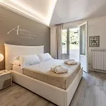 Solia - Indipendente Con Piscina E Giardino וילה *